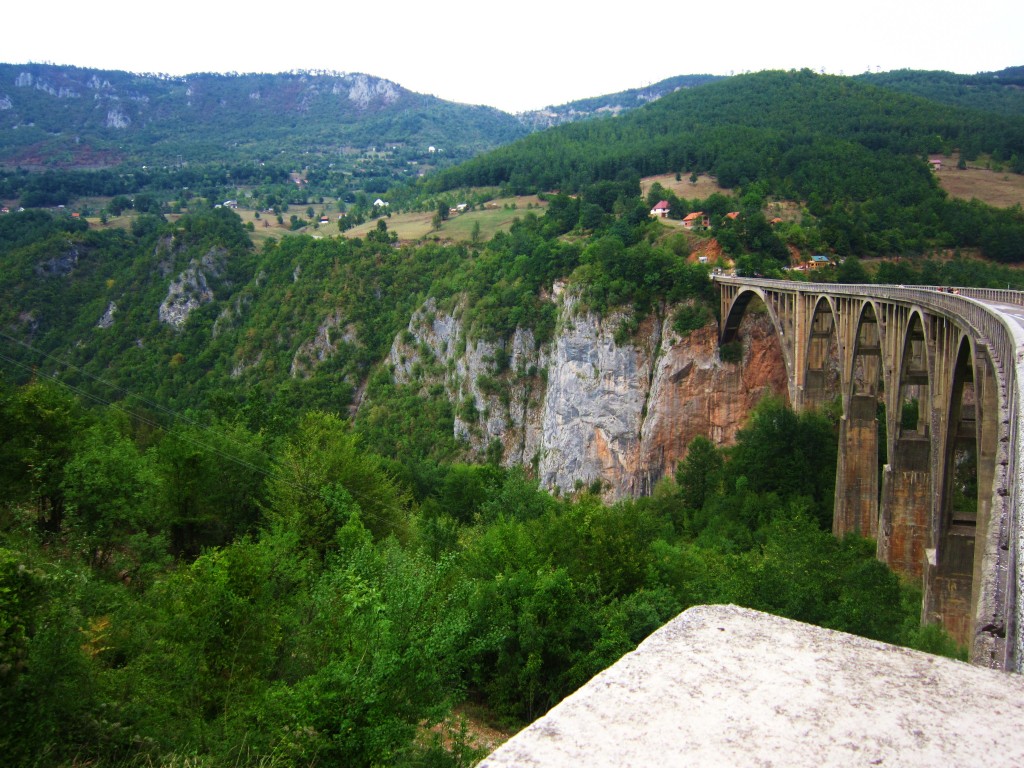 "Podul Durdevica"